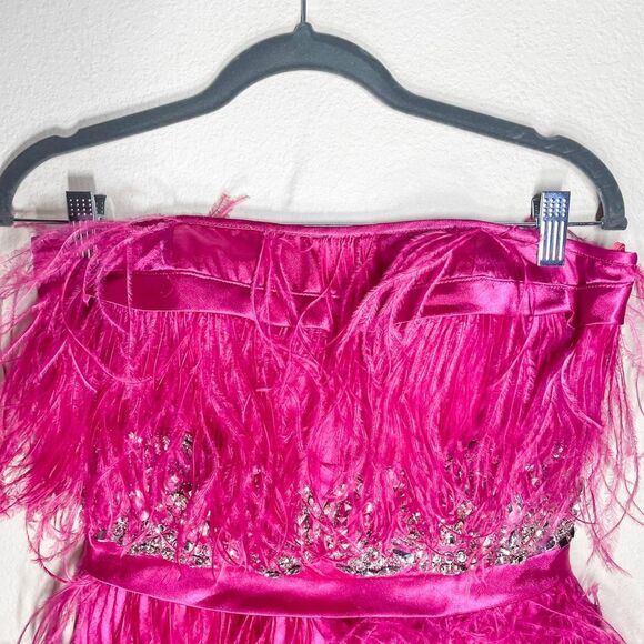 Jovani | Fuschia Feather Sequins Short Homecoming / Prom Formal Dress - Picture 6 of 10